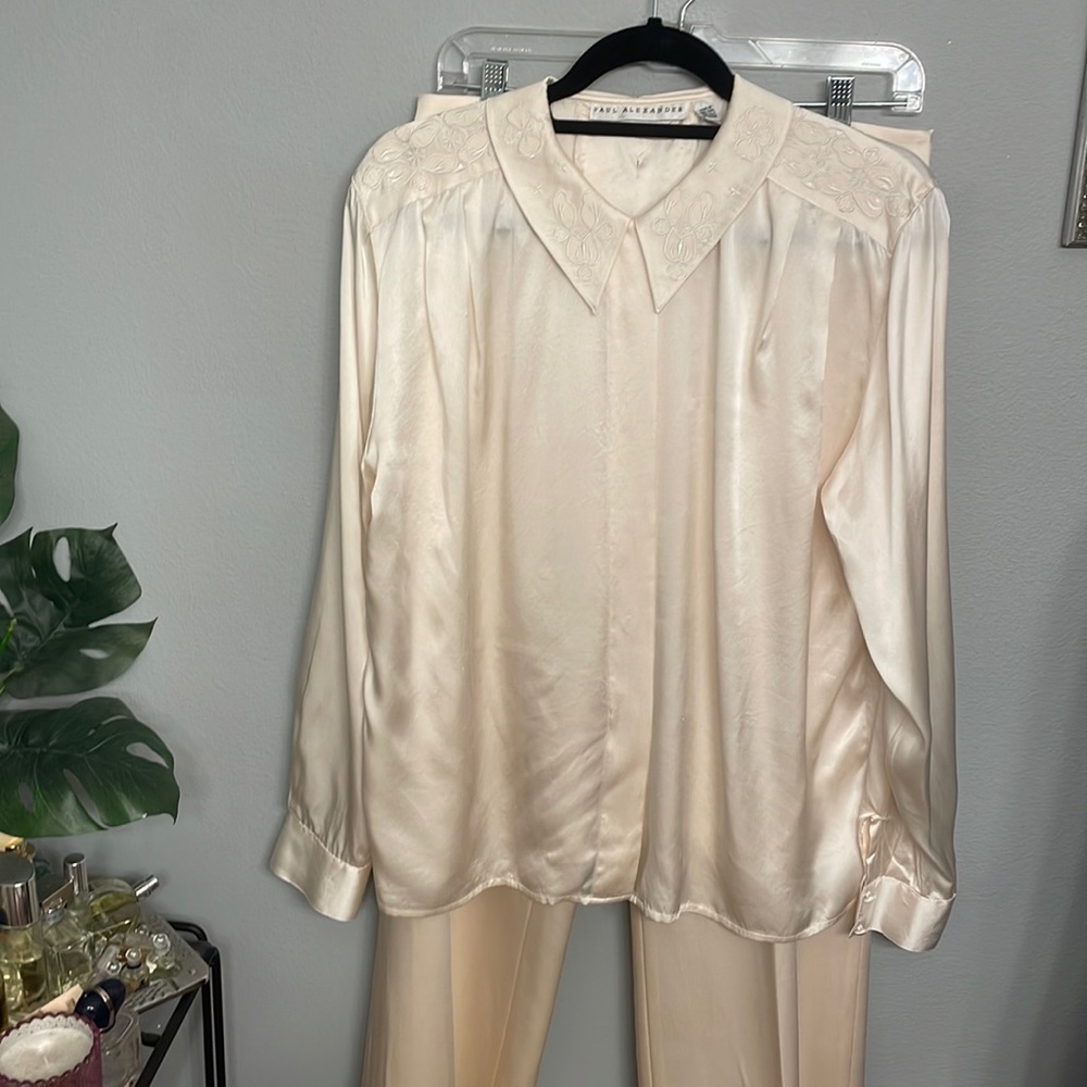 Vtg Paul Alexander Cream Silk Blouse